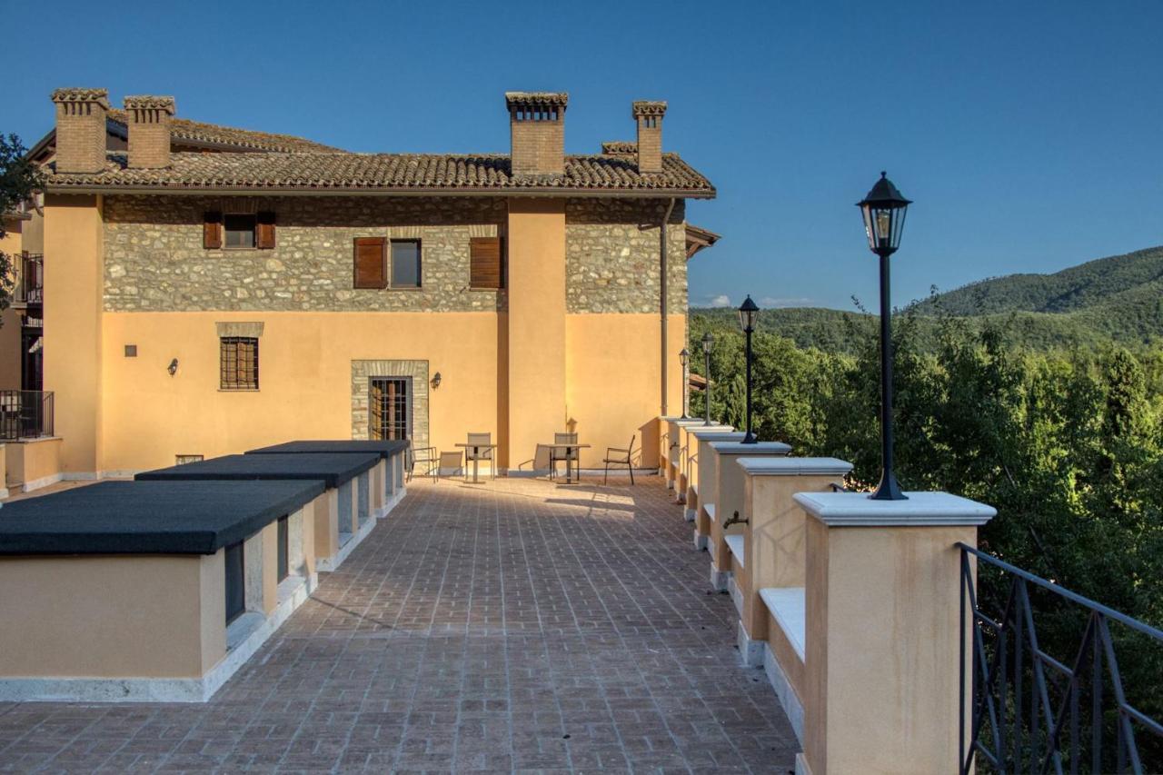 Borgo Incantato Spoleto Pompagnano Exterior foto